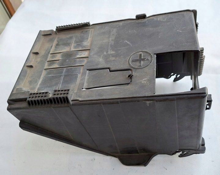 Кожух аккумулятора Citroen Peugeot 9663615580, фото 2