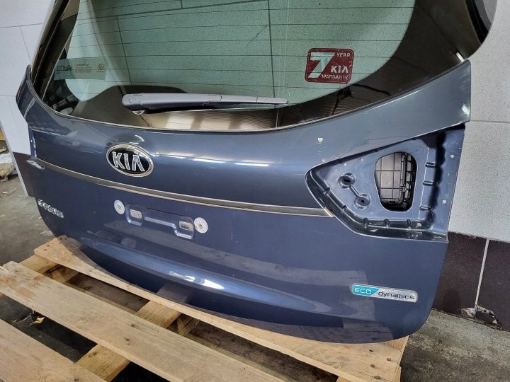 KIA Carens IV крышка багажника спойлер стекло дворник логотип цвет KU9, фото 4