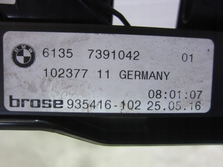 BMW X1 F48 крепление направляющая бампера задняя Smart Opener 7378532 61357391042, фото 9