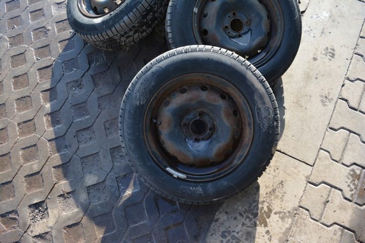 Dacia Sandero I Диски 15'' 4X100 шины всесезонные 185/65R15, фото 2