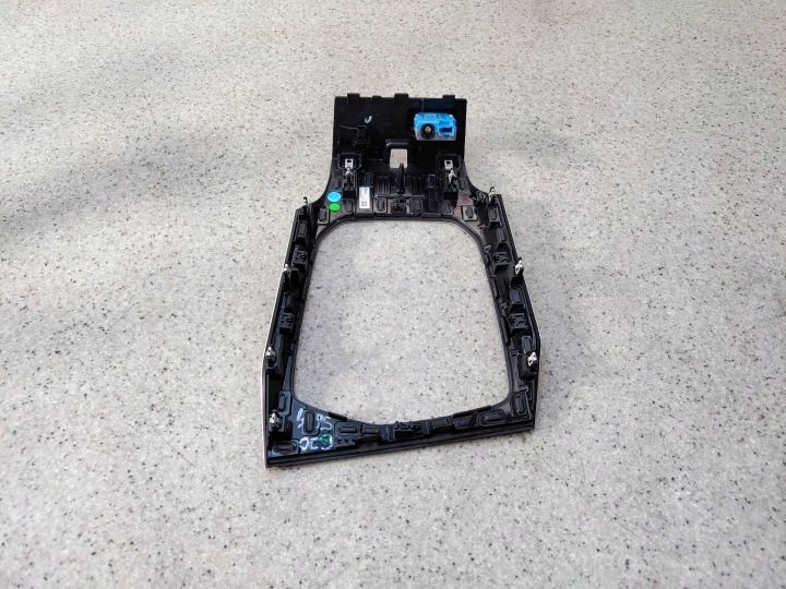 РАМКА ДЕКОР ПЕРЕДАЧ 6807232 РАЗЪЕМ USB BMW 3 G20 G21, фото 4