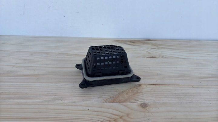 MERCEDES E-КЛАСС W210 ПРАВАЯ ЗАГЛУШКА КРЫШКА ФАРЫ ПЕРЕДНЯЯ 144346-00 BA001, фото 2