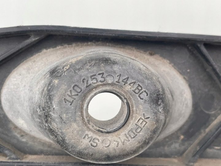 Volkswagen OE 1K0.253.144 BC кронштейн, система выпускная, фото 4