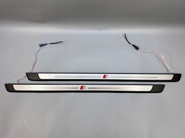 Audi A5 F5 8W купе S-Line молдинг накладки на пороги внутренние LED комплект, фото 1