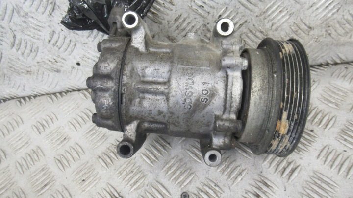 Renault OE 8200866437 компрессор кондиционера, фото 3