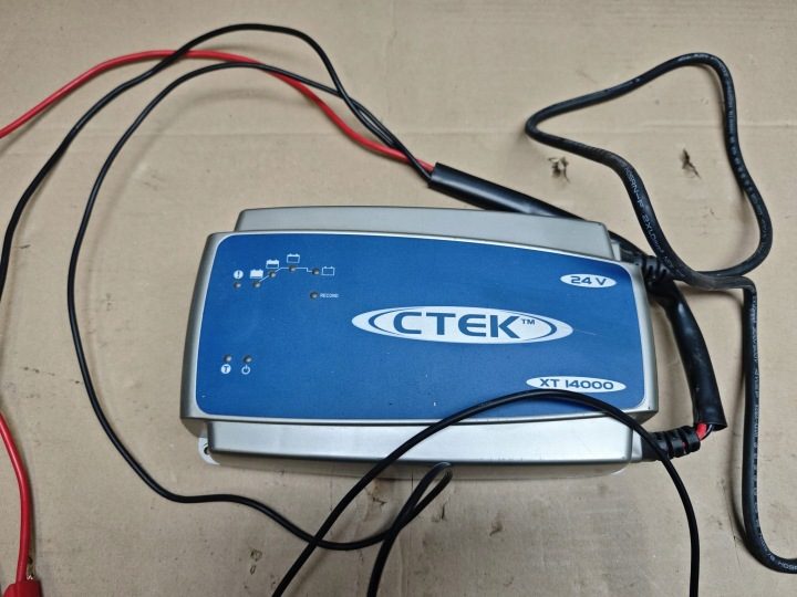 Зарядное устройство CTEK XT 14000 24V 14A, фото 2