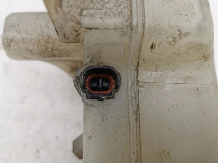 Toyota Prius (XW20) 2006 Бачок тормозной жидкости, фото 2