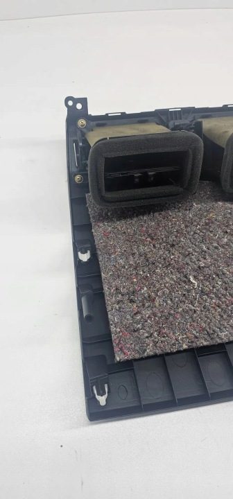 Воздухозаборник консоли MAZDA 3 (BK) B32H55311 1.6L дизель 80 кВт 2006, фото 10