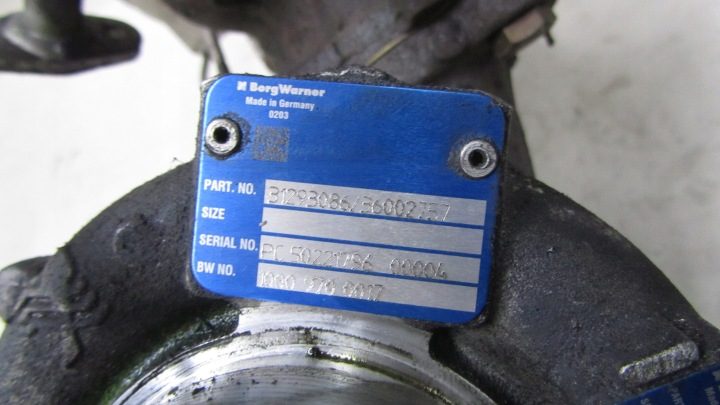 Volvo XC60 2.4D турбокомпрессор 31293086 36002757 08-13, фото 8