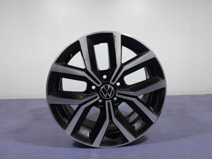 Литой диск Volkswagen 3G0601025F 7.0" x 17" 5x112 ET 40, фото 1