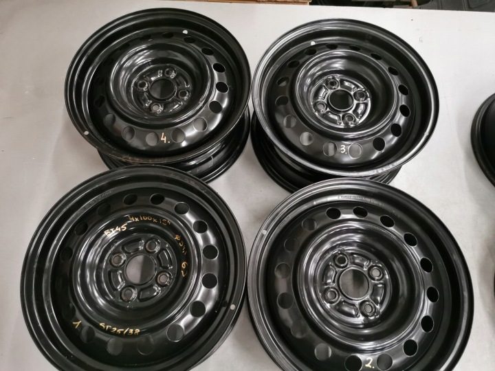 4× Штампованный диск Toyota OE Corolla, Yaris 6.0" x 15" 4x100 ET 45, фото 1