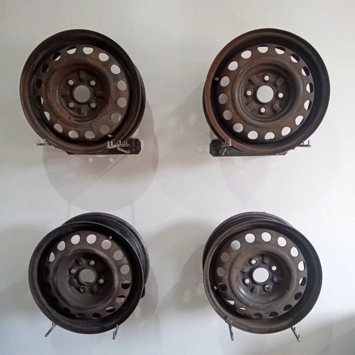 4× Штампованный диск Peugeot OE Aygo 4.5" x 14" 4x100 ET 39, фото 1