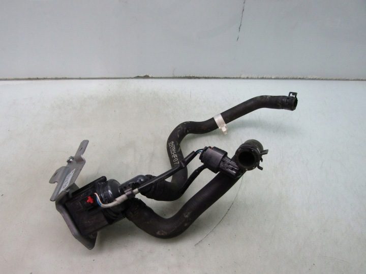 Mazda CX-30 2.0 Skyactiv-X 21 г. помпа насос HF07-15710A 7.08959.02.0, фото 1