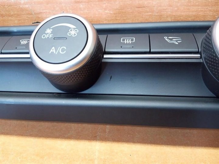 Блок управления печкой кондиционера Alfa Romeo OE 01561390660, фото 4