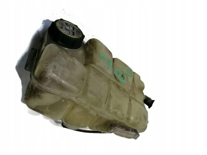 Volvo V40 II 13 г.- расширительный бачок 31338764, фото 1