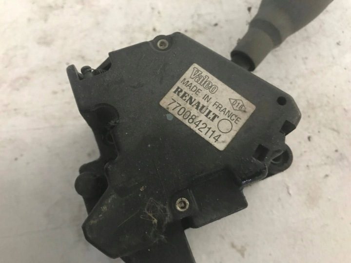 ПОДРУЛЕВОЙ ПЕРЕКЛЮЧАТЕЛЬ ПОВОРОТНИКОВ ПЕРЕДНИЙ СТОРОНА ЛЕВАЯ RENAULT CLIO II 7700842114, фото 3