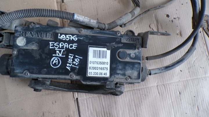 Espace IV 4 электрический ручной тормоз 8200316575, фото 2