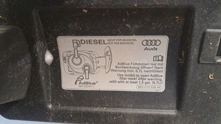 AUDI A6 C7 4G СЕДАН РЕСТАЙЛИНГ 2.0 TDI ЛЮЧОК ГОРЛОВИНЫ БЕНЗОБАКА ADBLUE 4G0809906A LS9R, фото 4