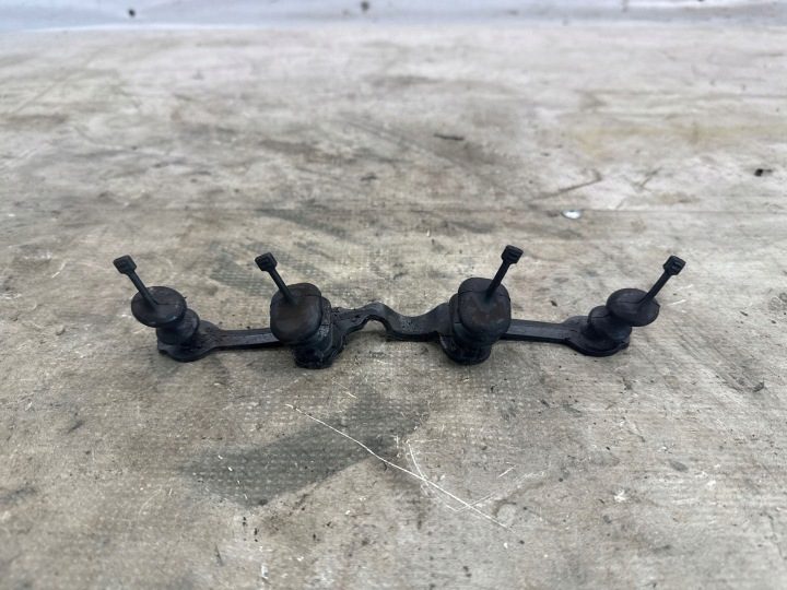 2019 Audi A3 S3 8V прочая деталь моторного отсека 04E103033D, фото 1