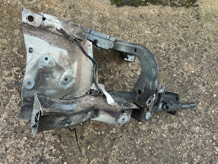 ЛОНЖЕРОН БРЫЗГОВИК КУЗОВА ОБШИВКА СТАКАН ПРАВЫЙ ПЕРЕДНИЙ AUDI A6 C5 ALLROAD, фото 10