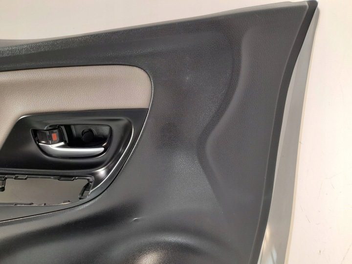Toyota Yaris III обшивка двери передняя левая 677640D130 (ET111), фото 4