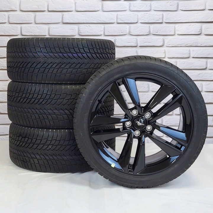 Колеса Зимние Комплект 4x Шт. Алюминиевый Ford Mustang Nokian 255/40 R19 9x19 ET45, фото 1