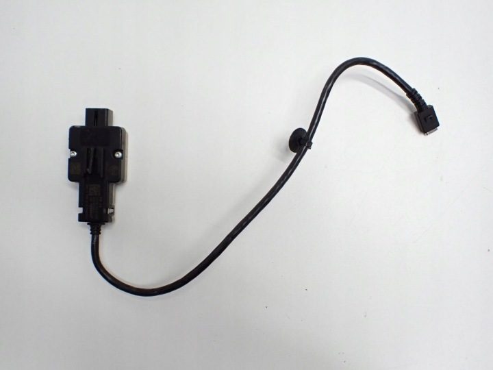 ГНЕЗДО ПОРТ USB ЕВРОПА ОРИГИНАЛ 5E3035954B SKODA KAROQ 23 г., фото 2
