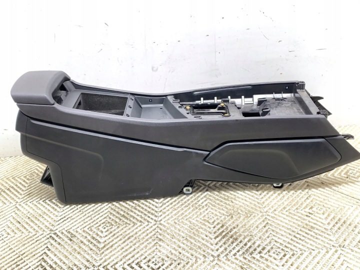 Центральный тоннель Audi Q7 4M внедорожник 4M0863243 центральная консоль, ниша, фото 3