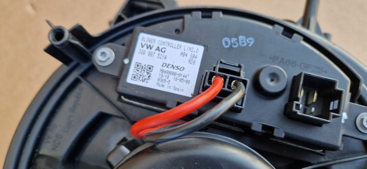 ОТОПИТЕЛЬ VW AUDI SKODA 5QH816005D ОРИГИНАЛ КОМПЛ. КАК НОВЫЙ, фото 11