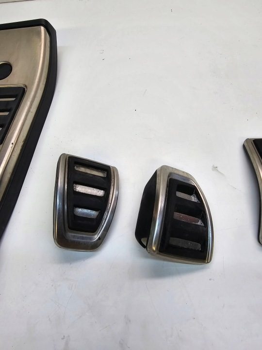 НАКЛАДКИ НА ПЕДАЛИ ПЛОЩАДКА ДЛЯ НОГИ AUDI A4 B9 A5 8W 8W1864777A S-LINE, фото 3