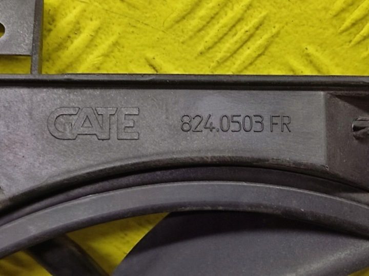 Citroen C2 1.4 дизель вентилятор радиатора 8240503FR, фото 9