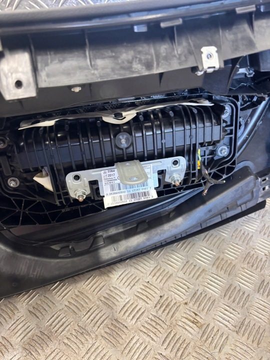 ПАНЕЛЬ КОНСОЛЬ ПОДУШКА БЕЗОПАСНОСТИ ПАССАЖИРА MERCEDES GLC W253 AMG ЕВРОПА, фото 11