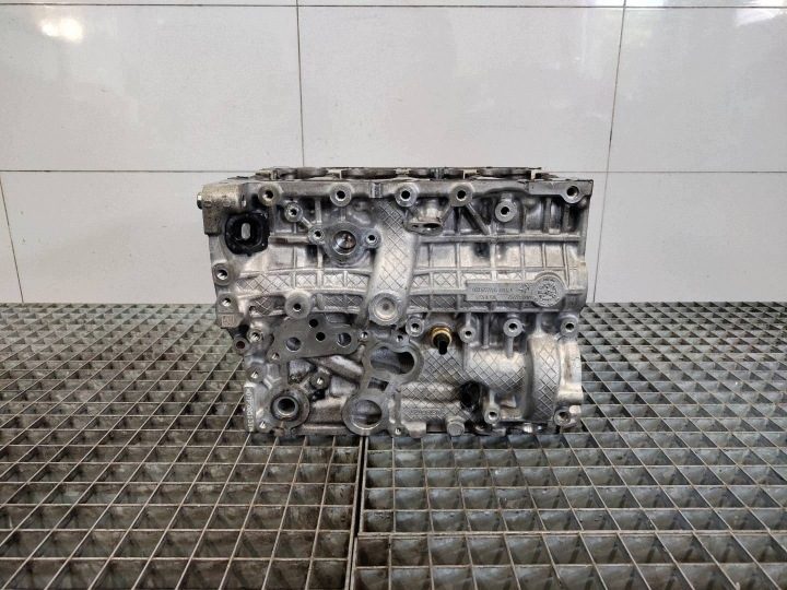 Блок цилиндров Audi A6 C8 2.0 TDI DTP 05L103023, фото 1