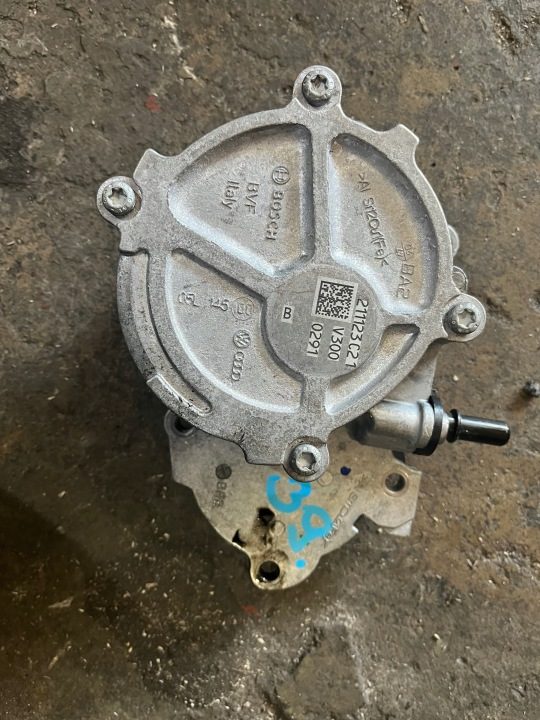 39 VW AUDI SKODA 2.0TDI DTS НАСОС ВАКУУМНЫЙ 05L145105, фото 1