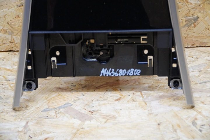 Панель декор бардачок рамка тоннеля A4636801802 Mercedes G-класс W463 G63 AMG, фото 3