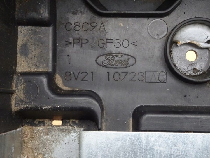 Ford Fiesta MK7 основание кожух аккумулятора, фото 6