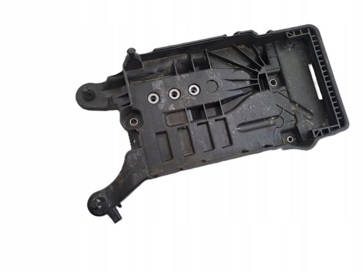 Arona Ibiza V Fabia IV Kamiq Polo 2G основание кожух аккумулятора 2Q0915331, фото 1