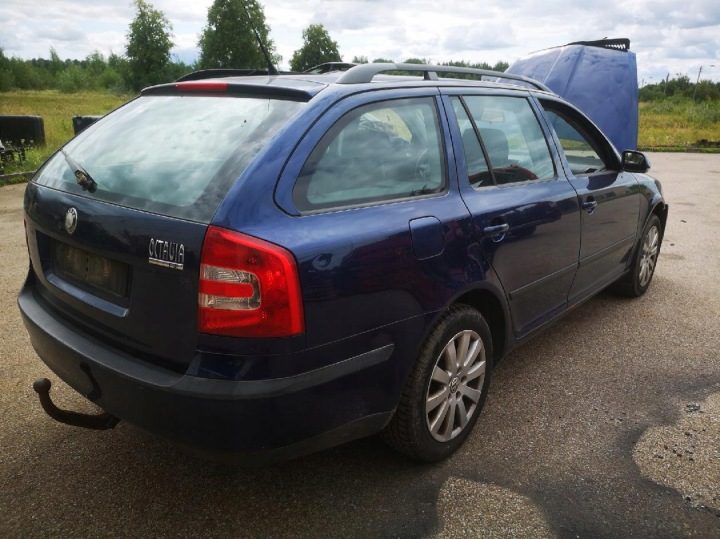 Skoda Octavia выпускной коллектор 2005 1.6L, фото 7