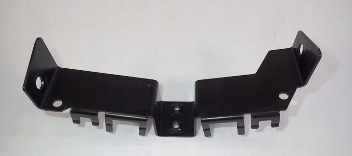 КРОНШТЕЙН ДАТЧИКОВ 4L0131561C AUDI Q7 V12, фото 2