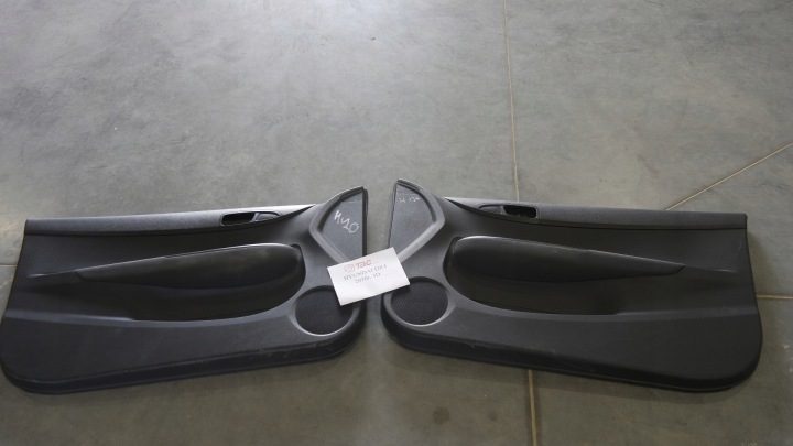 Обшивка двери передняя Hyundai I20 I 3D, фото 1
