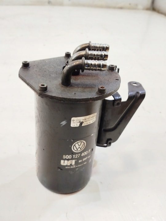 Корпус топливного фильтра VW Passat B8 2.0 TDI 5Q0127400F, фото 1