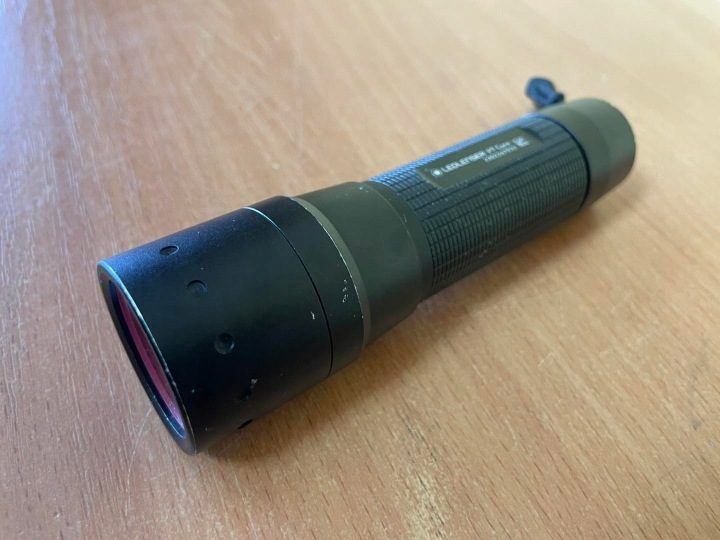 ФОНАРИК КЛАССИЧЕСКИЙ LEDLENSER 450 ЛМ LM P7 CORE, фото 2