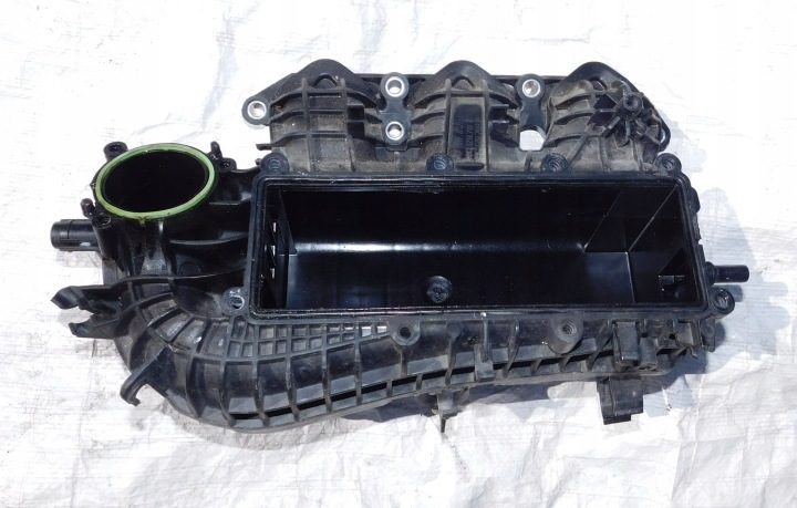 T-ROC Впускной коллектор 1.0 TSI TFSI 04C129711E, фото 2