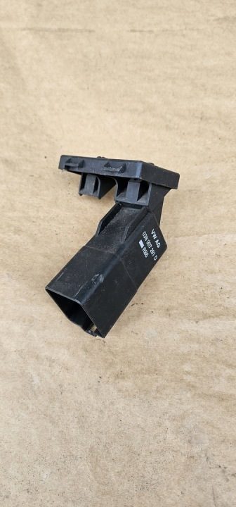 РЕЛЕ СВЕЧЕЙ НАКАЛИВАНИЯ БЛОК УПРАВЛЕНИЯ 12V VW AUDI 038907281D ОРИГИНАЛЬНЫЙ, фото 2