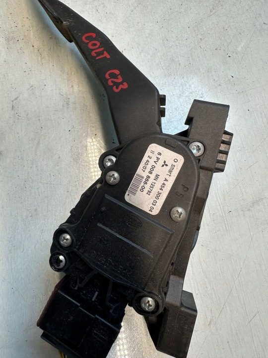 Педаль газа Mitsubishi OE MN125792, фото 3