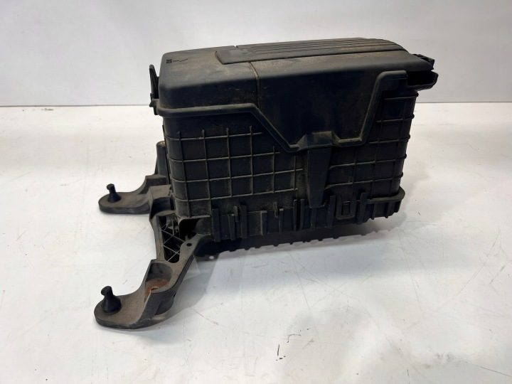 Площадка аккумулятора Audi A3 Q3 1K0915333H, фото 1