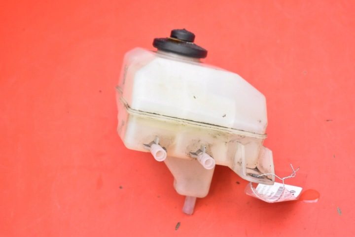 БАЧОК ТОРМОЗНОЙ ЖИДКОСТИ 132311-40120 TOYOTA PRIUS 2 II XW20 1.5 VVT-i, фото 3