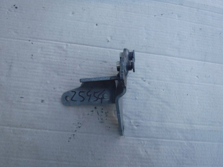КРОНШТЕЙН DPF VW AUDI SKODA 04L131561J, фото 2