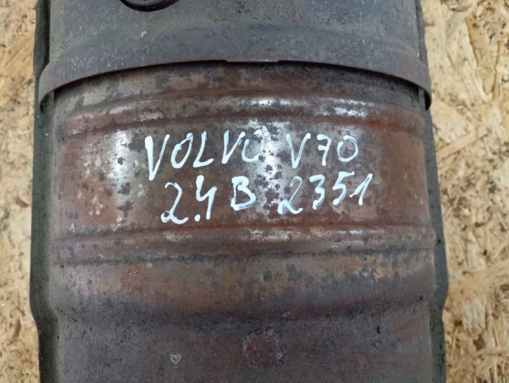 Volvo V70 2002 Катализатор 2351, фото 2