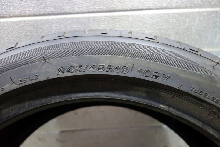 Шина летняя Bridgestone Potenza S001 245/45R19 102 Y защита диска, усилитель (XL) MO - Mercedes-Benz, фото 3